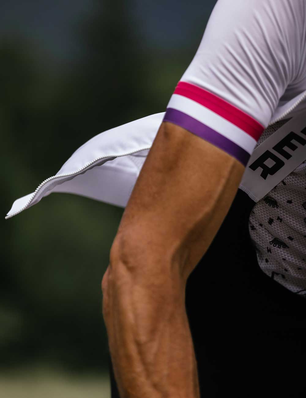 Detail of the Provence jersey worn on the bike